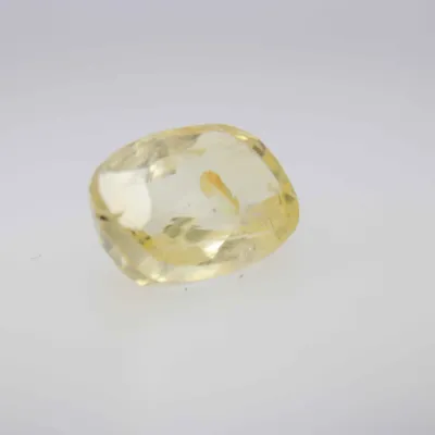 1.3ct Yellow Sapphire VVS1 Emerald Shape (6.7x5.2x3.6 mm) Unheated gemstone from Sri Lanka