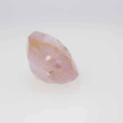 2.2ct Hot Pink Padparadscha Twinning wisp Oval Shape (7.8x6.8x4.5 mm) Unheated gemstone from Sri Lanka
