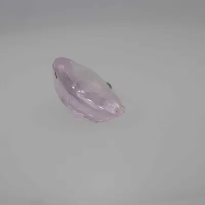 0.8ct Light Pink Sapphire Vs1 Oval Shape (6.2x5.2x2.7 mm) Unheated gemstone from Ceylon