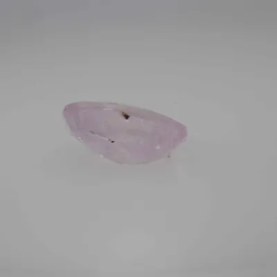 0.8ct Light Pink Sapphire Vs1 Oval Shape (6.2x5.2x2.7 mm) Unheated gemstone from Ceylon
