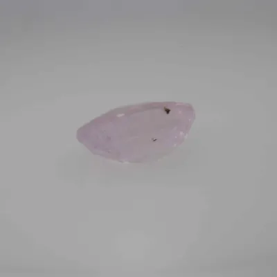0.8ct Light Pink Sapphire Vs1 Oval Shape (6.2x5.2x2.7 mm) Unheated gemstone from Ceylon