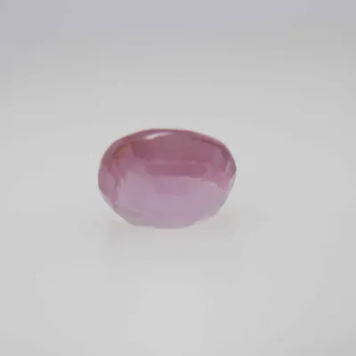 0.6ct Hot Pink Padparadscha VVS Oval Shape (5.2x4.6x3.1 mm) Unheated gemstone from Ceylon