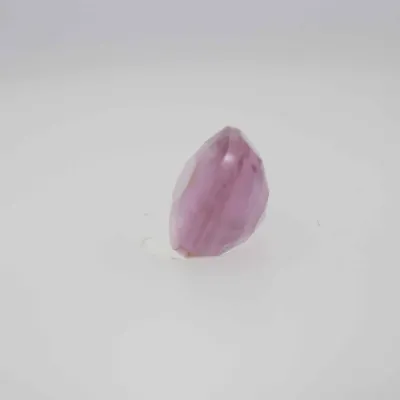 0.6ct Hot Pink Padparadscha VVS Oval Shape (5.2x4.6x3.1 mm) Unheated gemstone from Ceylon