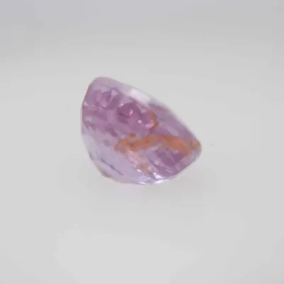 1.6ct Light Pink Padparadscha Feather Oval Shape (6.6x5.9x4.2 mm) Unheated gemstone from Sri Lanka