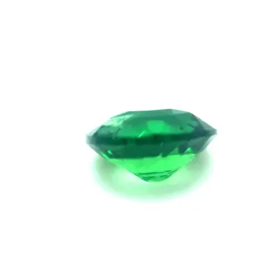 1.1ct Vivid Green Garnet VVS Oval Shape (6.91x5.91x3.82 mm) Unheated gemstone from Sri Lanka