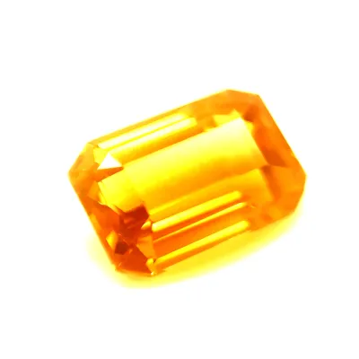2.10ct Light green to Brownish Yellow Alexandrite Flawless (fl) Emerald Shape (8.76x5.83x3.93 mm) Unheated gemstone from Sri Lanka