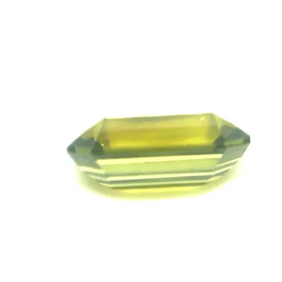 2.10ct Light green to Brownish Yellow Alexandrite Flawless (fl) Emerald Shape (8.76x5.83x3.93 mm) Unheated gemstone from Sri Lanka