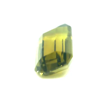 2.10ct Light green to Brownish Yellow Alexandrite Flawless (fl) Emerald Shape (8.76x5.83x3.93 mm) Unheated gemstone from Sri Lanka
