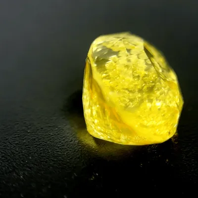 3.7ct Yellow Sapphire SI2 Oval Shape (9.8x7.5x7.2 mm) UNHEATED gemstone