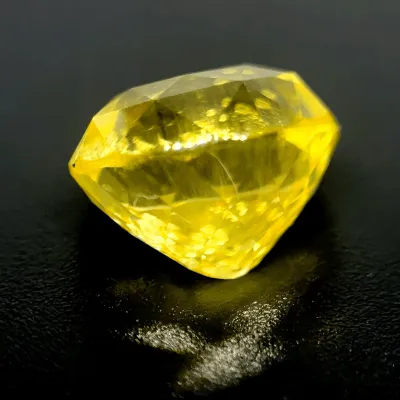 3.7ct Yellow Sapphire SI2 Oval Shape (9.8x7.5x7.2 mm) UNHEATED gemstone