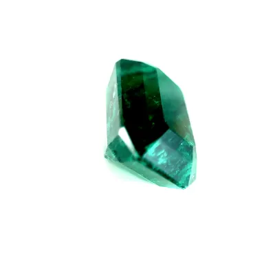 8.95ct Dark Green Emerald Twinning wisp Emerald Shape (14x10x9.4 mm) Unheated gemstone from Zambia