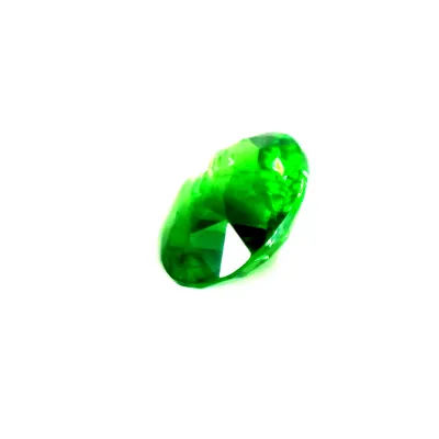 1.1ct Vivid Green Garnet VVS Oval Shape (6.91x5.91x3.82 mm) Unheated gemstone from Sri Lanka