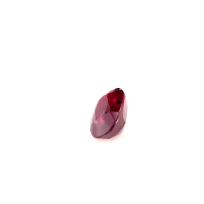 0.65ct Red Ruby Vs Oval Shape (5.7x4x2.7 mm) UNHEATED gemstone from Ceylon