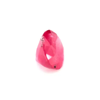 1.05ct Pinkish Red Ruby Vs Oval Shape (6.3x4.6x3.9 mm) UNHEATED gemstone from Ceylon