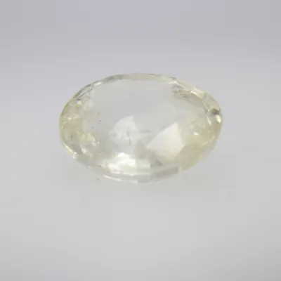 1.8ct Light Goldenrod Yellow Sapphire Vs1 Oval Shape (8.1x6.5x3.3 mm) Unheated gemstone from Sri Lanka