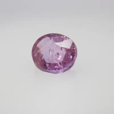 0.9ct Hot Pink Padparadscha VVS Oval Shape (5.8x4.8x3.5 mm) Unheated gemstone from Ceylon