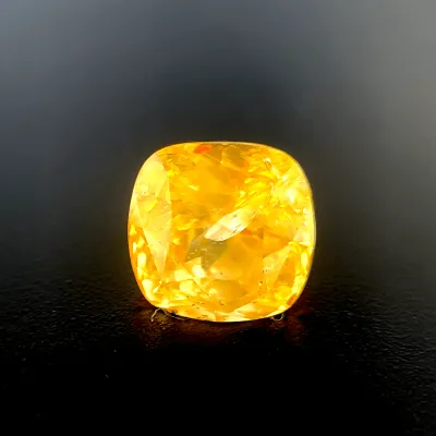 2.85ct Yellow Sapphire Vs Oval Shape (7.9x7.8x6.5 mm) UNHEATED gemstone